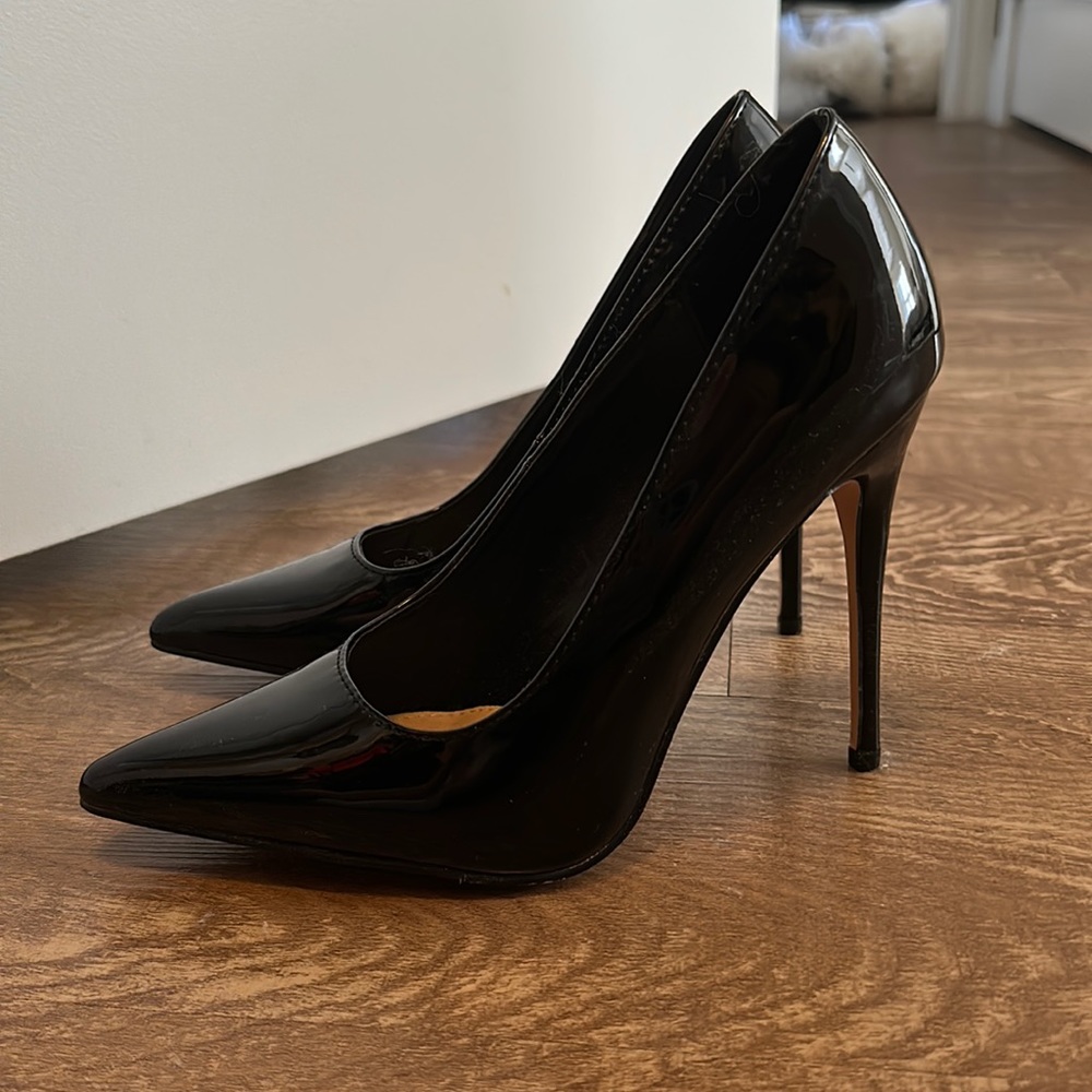 Black Stiletto Heels